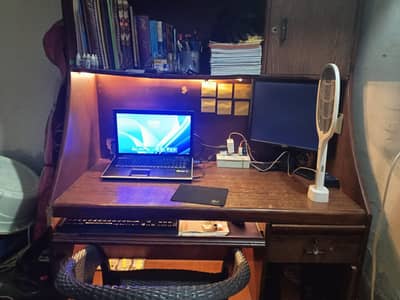 Wooden Computer Table Full Size