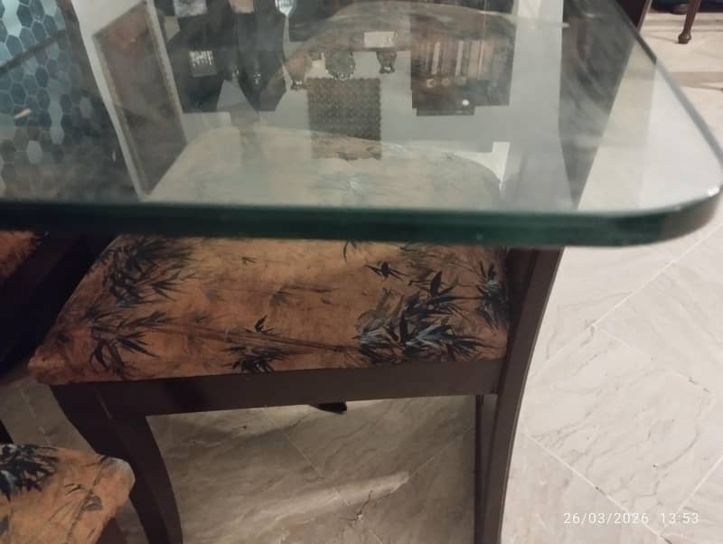 Dinning table 4