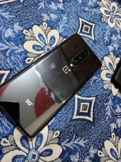 Urgent sale one plus 8 5G non pta