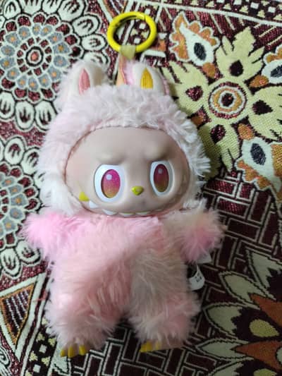 labubu doll