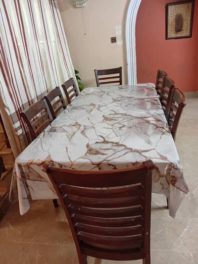 8 seat Dining table