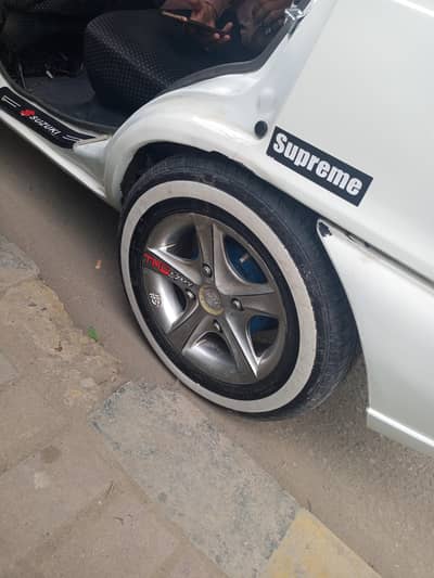 ksi ksi jaga sa shower ha  Baki janwan