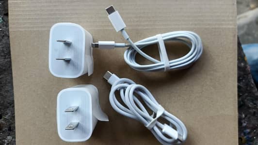 iphone charger 20w & box pulled cable 100% original I'd guarante