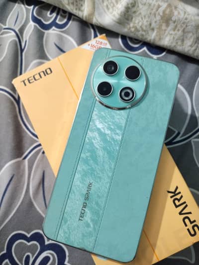 tecno spark 30 pro in display finger print