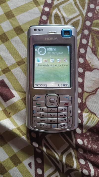 Nokia N70