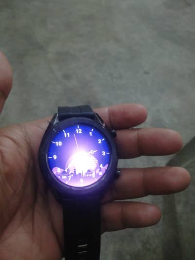 Huawei Gt-2 smart watch perches by UAE. Bettery Timing 1 week