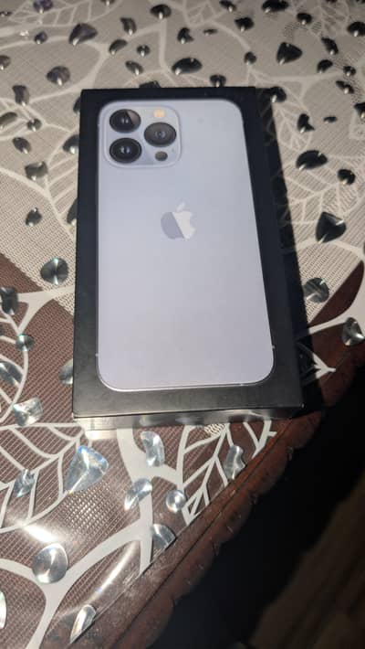 Sierra Blue iPhone 13 pro Non-PTA (full sim time available)