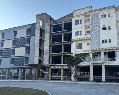 Stunning 3200 Square Feet Building In MPCHS - Block A Available