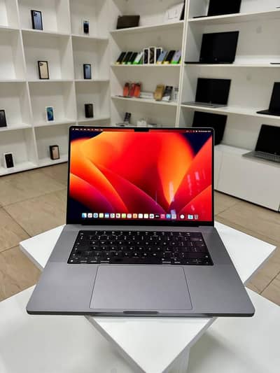 MacBook pro M1 2021 32/512