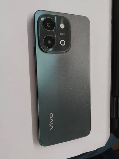 Vivo Y28
