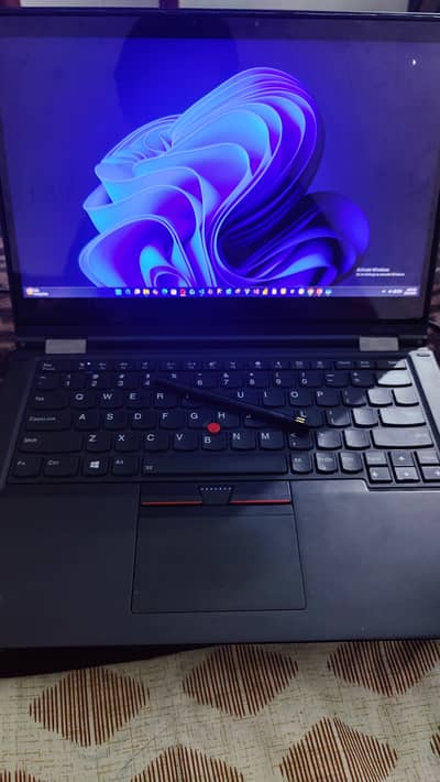 Lenovo x380 yoga with pen