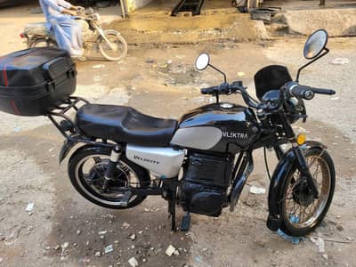 good condition urgent sale only serious buyers contact plz