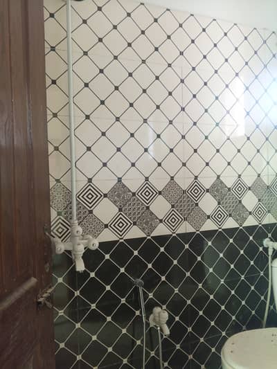 Room available for rent in h13 Islamabad