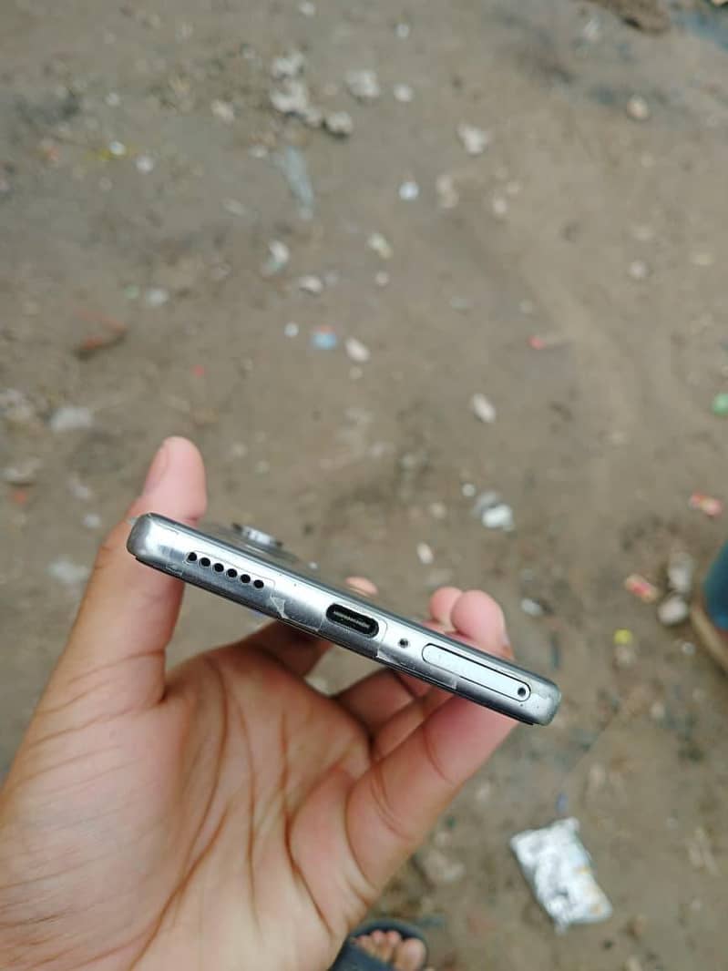 TECNO CAMON  complete box 6