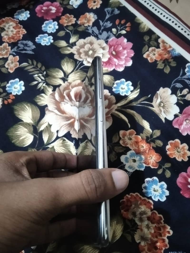 Redmi Note 10 4/128 Memory 5