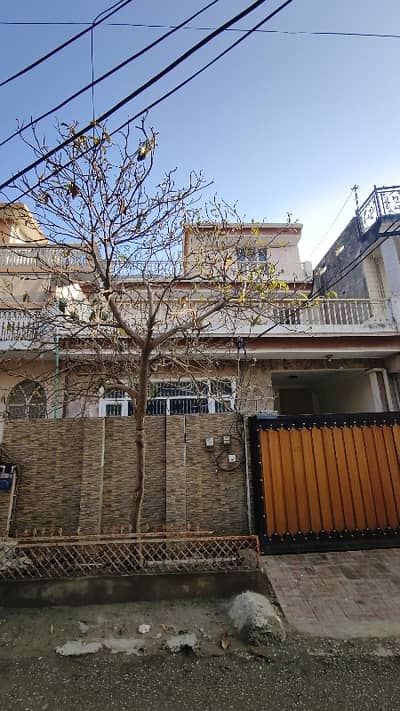 Triple Storey House For Sale I-10/2 Size 25.60