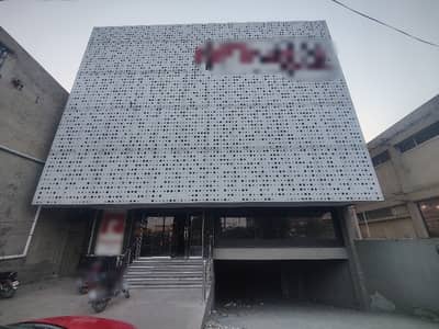 DOUBLE COMMERCIAL BUILDING 5 FLOORS LONG LENGTH HALLS, NO PILLARS, M/F WASHROOMS, PARKING FOR RENT