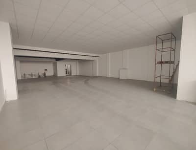 3000sqft TILED FLOOR, F/M WASHROOM, KITCHEN,LIFT, VAST PARKING, BEST FOR EVERY BUSINESS