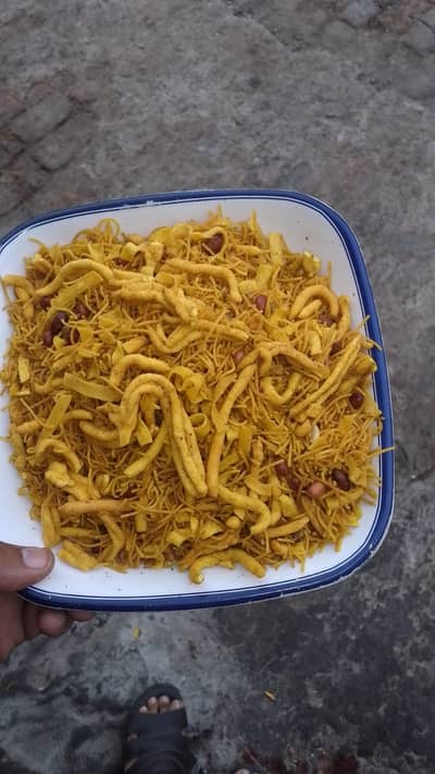 All chips wriety lose Paking available