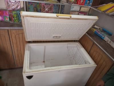 2 Conters + freezer for sale