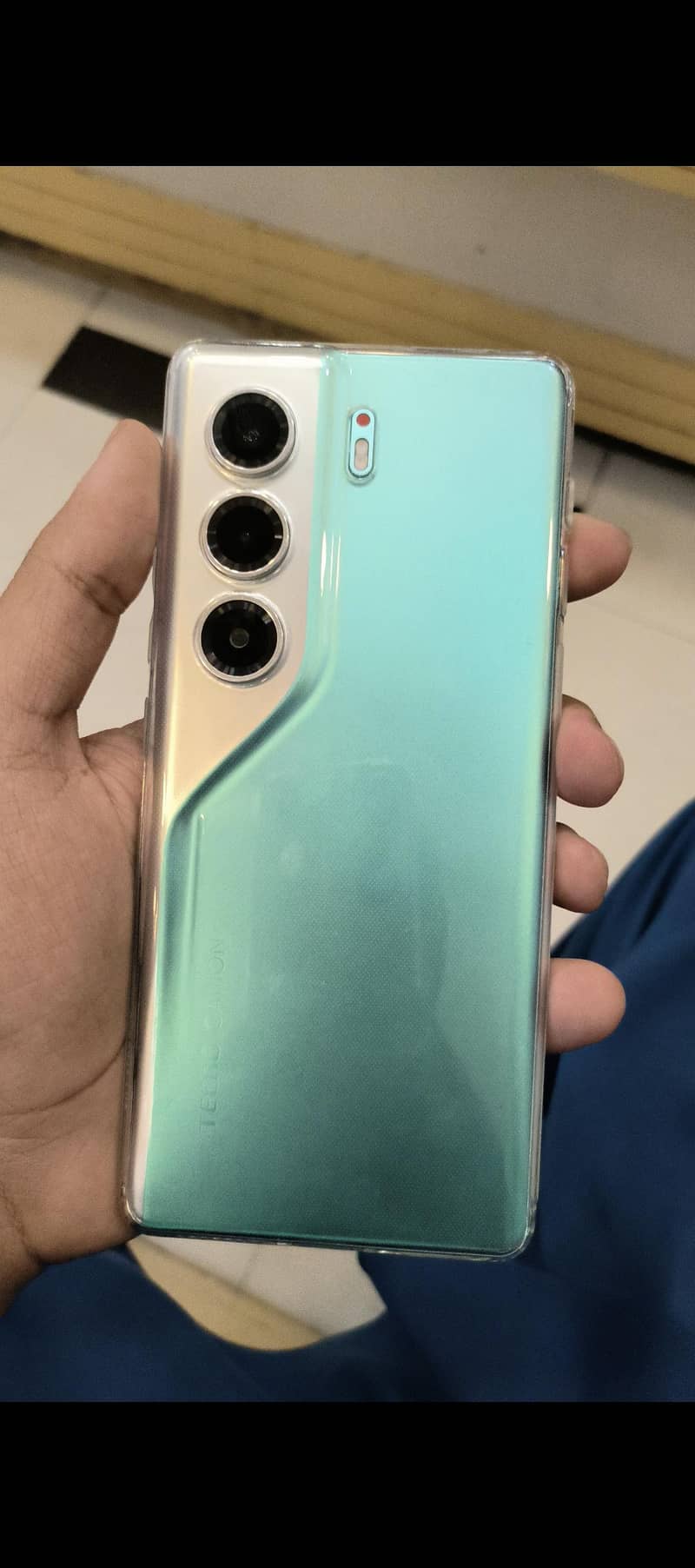 camon 40 pro 0