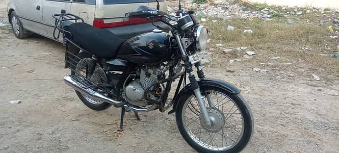 Suzuki GS 150 | Model 2017 | Call + WhatsApp 03215-200315