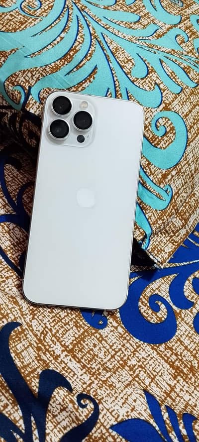 i phone 13 pro max 256 gb memory  battery health 86 %