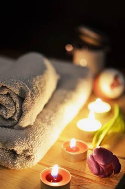 Need a saloon and spa female