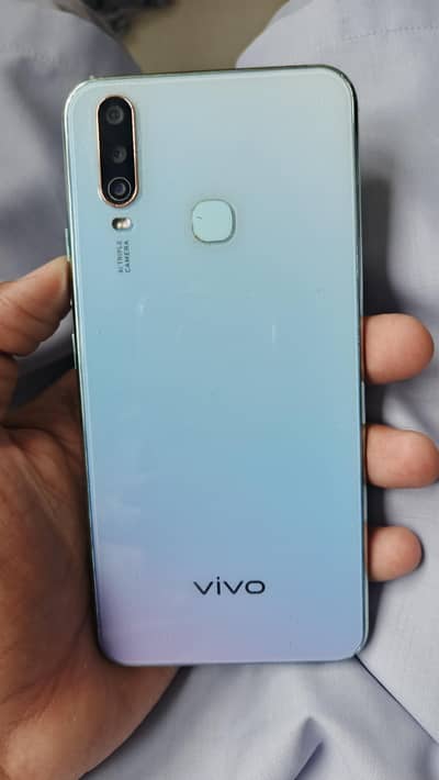 vivo y17 4 64 good condition