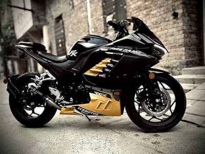 Ducati GT Edition 250cc single cylinder heavy bike