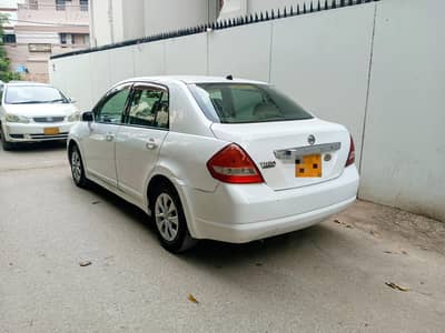 Nissan Tida 2007/12 good condition car