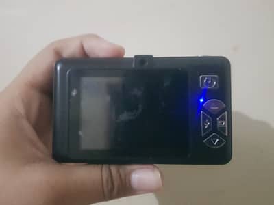 Easy to use camera for beginner photography or for simple playing