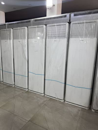 Daikin 4 ton 1 month used cabinet Ac