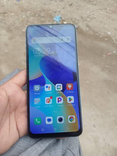 Tecno spark 10c koi fault nhi hai box available mobile key Sath