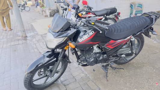 Suzuki GR 150 2024