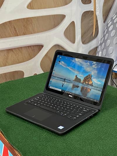 Dell latitude 3380 core i3 6th gen 4gb ram 128gb SSD touch laptop