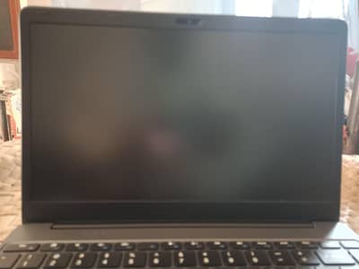 AMD Ryzen 5 7430U laptop | 8GB Ram | 256 GB SSD | 14" FHD |