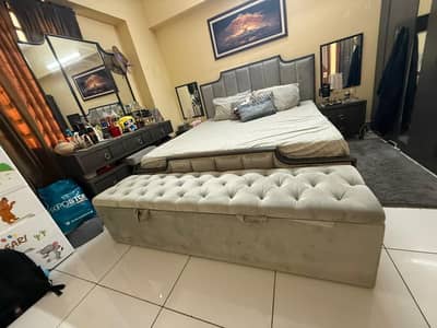 King size bedroom set