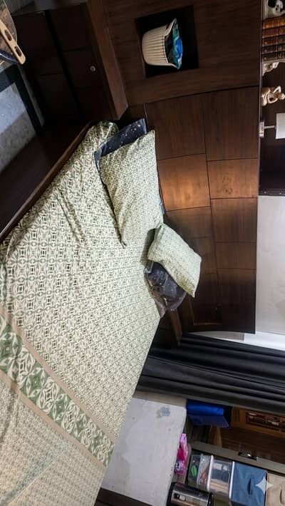 Bed set/Wooden bed/king size bed/dressing table/bed set