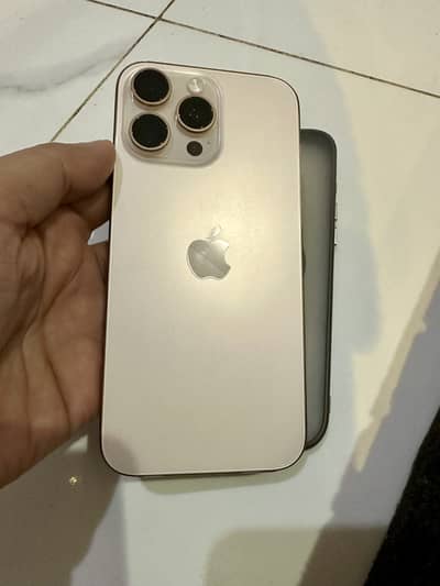 Apple iPhone 16 Pro Max