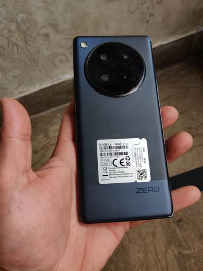 Zero 40 warranty 6 months Box + All accesriess