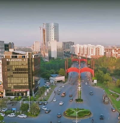 10 Marla Developed Plot For Sale in Block-A Gulberg Residencia