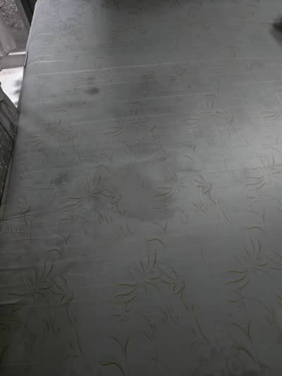 King size 78 x 72 x 6 mattress 6 years used