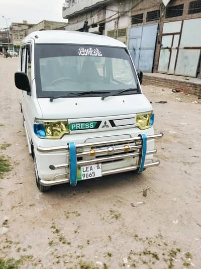 Mitsubishi every 2016