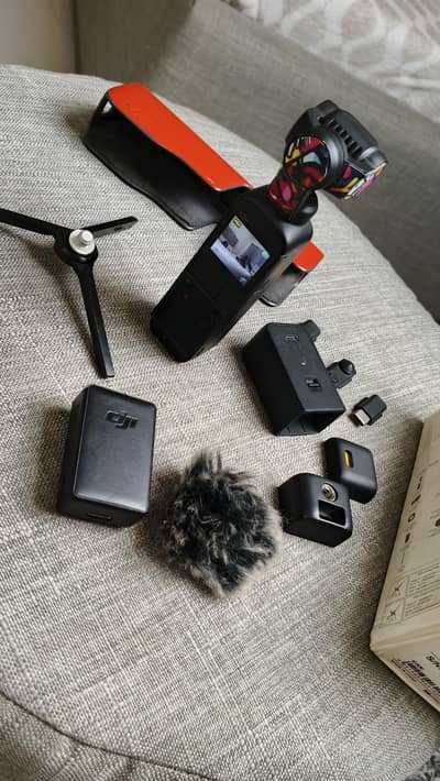 DJI osmo pocket 2  creator combo