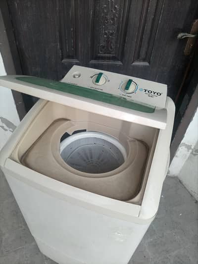 Spin Washer Dryer (Toyo)  For Sale