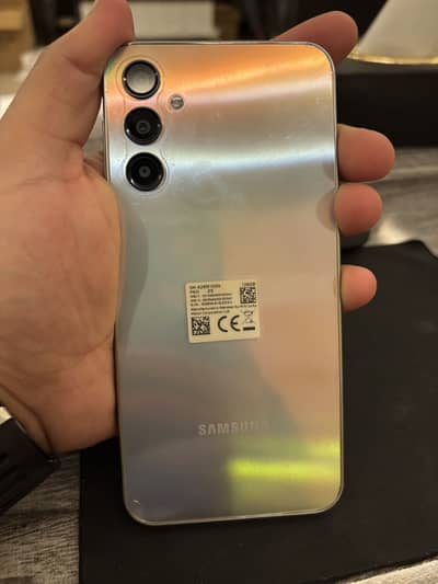 A24 samsung 10/10 not any fault 6/ 128