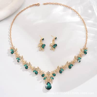 Bridal jewellery collorbone necklace