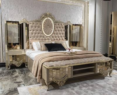 Complete king size bed set with selfie mirror