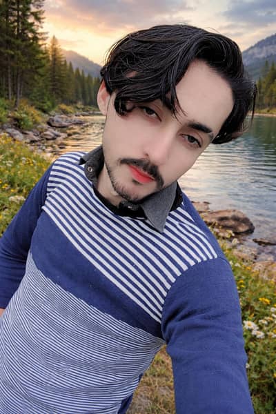 sells mean One years experience= security gard